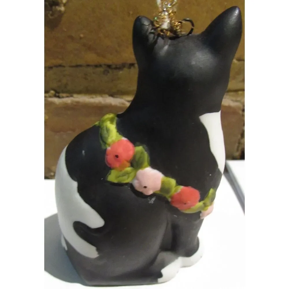 VINTAGE SILVESTRI KITTY CAT 1986 MARY LAKE THOMPSON FLOWERS FLORAL GARLAND BLACK